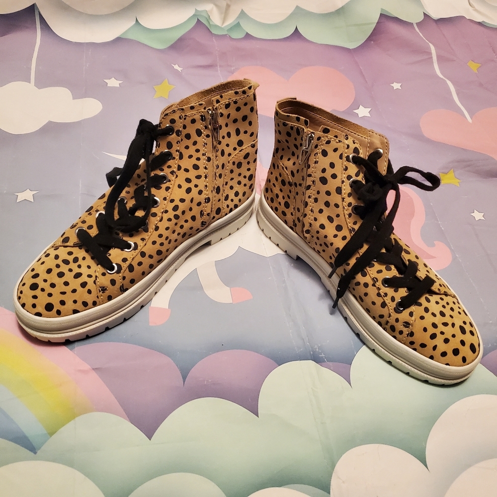 Dolce Vita Tan Cheetah Print Falcon Booties